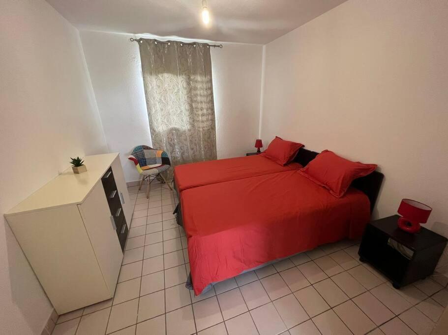 Appartement F4 Petit Bourg Buitenkant foto