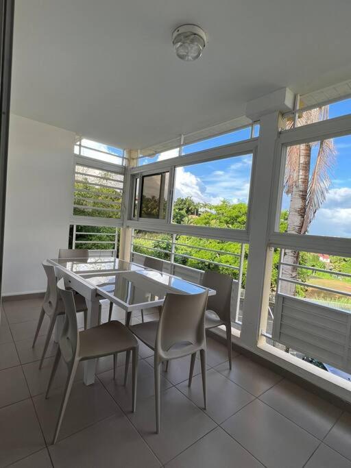 Appartement F4 Petit Bourg Buitenkant foto