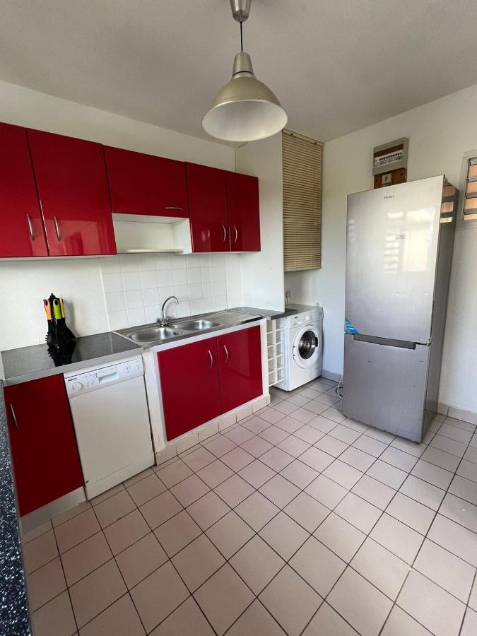 Appartement F4 Petit Bourg Buitenkant foto